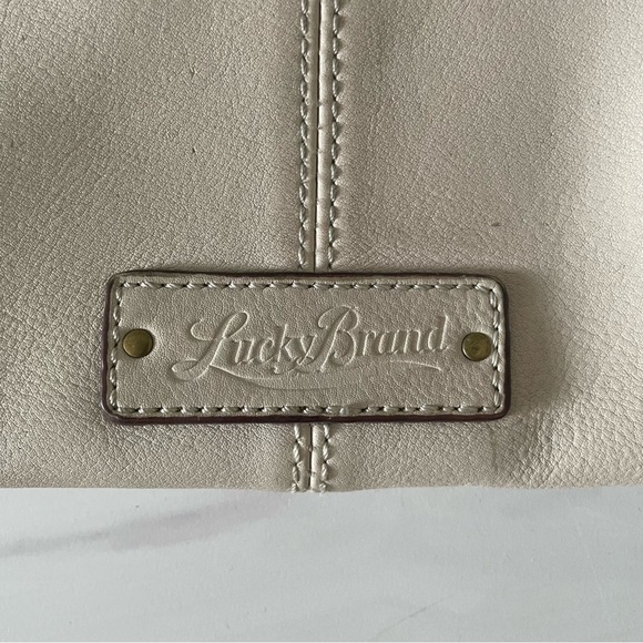 Lucky Brand Real Leather Foldover Option Shoulder Crossbody Bag- Fringe- Ivory - Picture 2 of 10